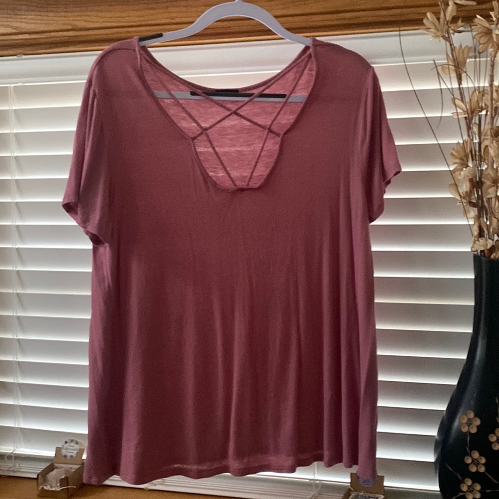 Sheila Rose women’s shirt, size XL